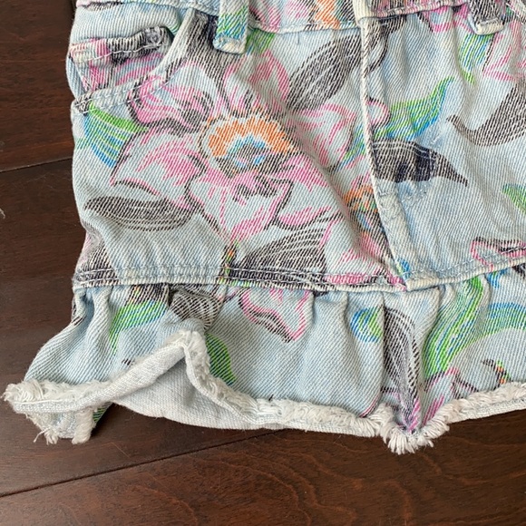 Levi Strauss Denim Skirt - floral print - Picture 9 of 14